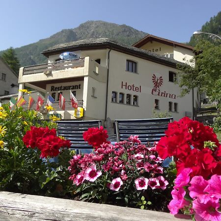 Hotel-Restaurant Grina Simplon Buitenkant foto